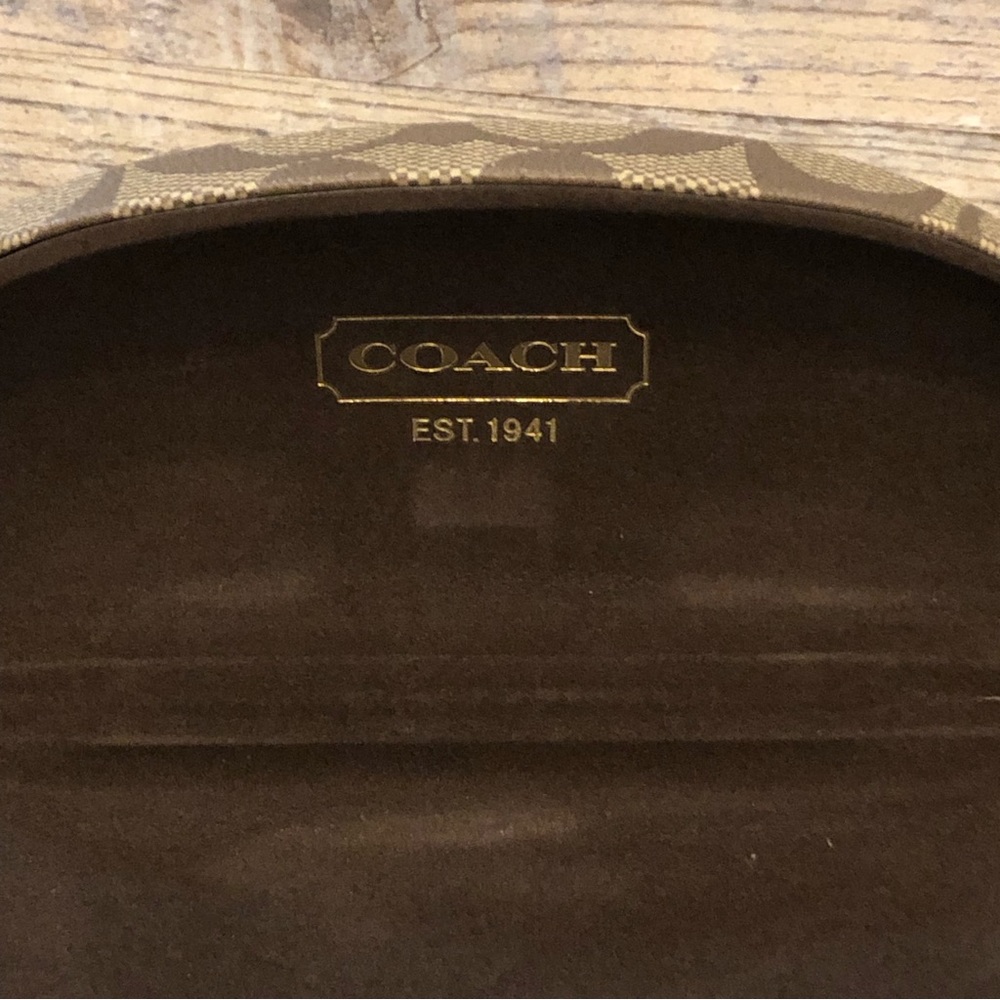 Coach case - Picture 4 of 6